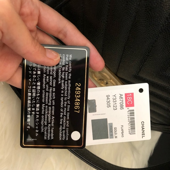 New Chanel caviar boy bag gold hw old medium - Picture 6 of 8